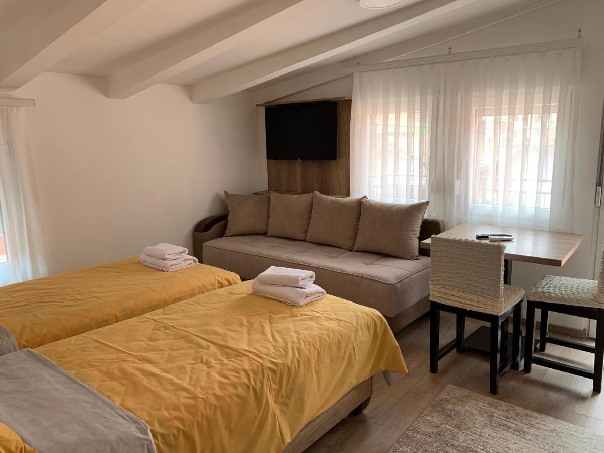 Apartamento Centar Bruno Novi Pazar Exterior foto